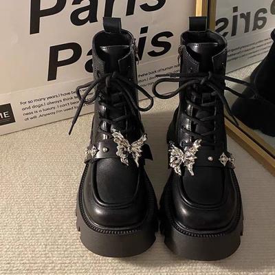 Модная обувь для женского чувства дизайна Металлические бабочки Высокие ботинки Женские Новые Ретро Универсальные Ботинки на платформе Прилив Короткие ботинки Botas Mujer