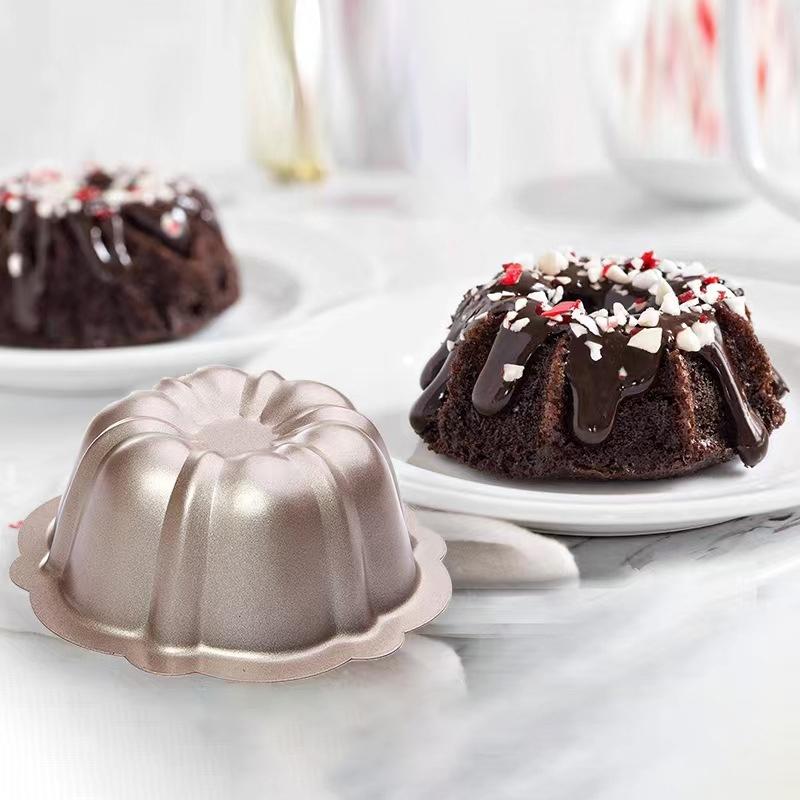 1Pcs 4Inch Mini Cake Pan Nonstick Fluted Baking Mold Carbon Steel Flower Shape Tube Pan For Brownie Cupcake Pudding Muffin