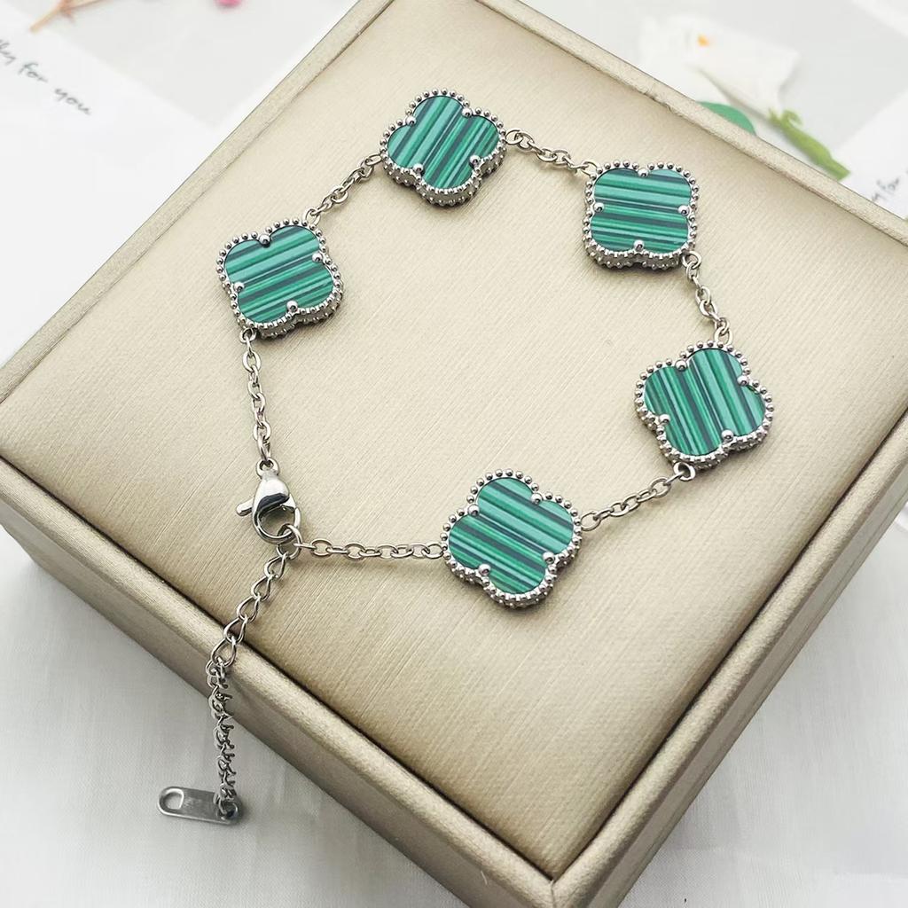 15 мм не теряет цвет четырехлистный клевер титановая сталь пять цветов браслет женская мода универсальный высококлассный чувство женского браслета