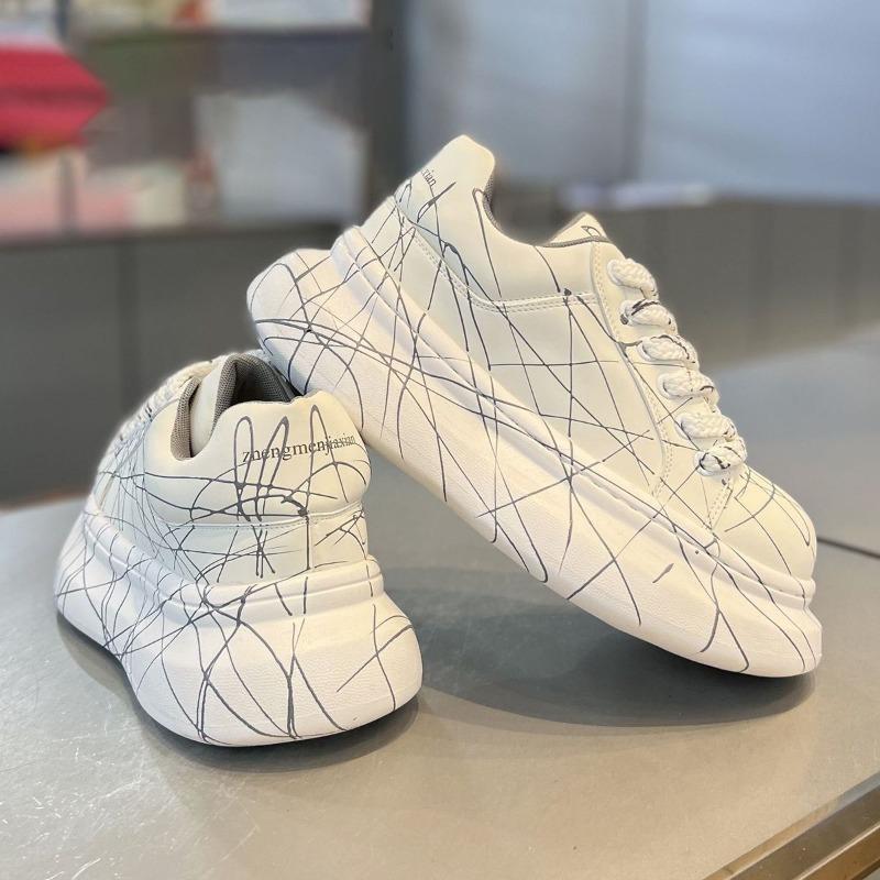 Versatile Men's Platform Vulcanized Shoes Luxury Brand Damping Wear-resistant Sneakers Anti Slip Increased Casual Walking Shoes