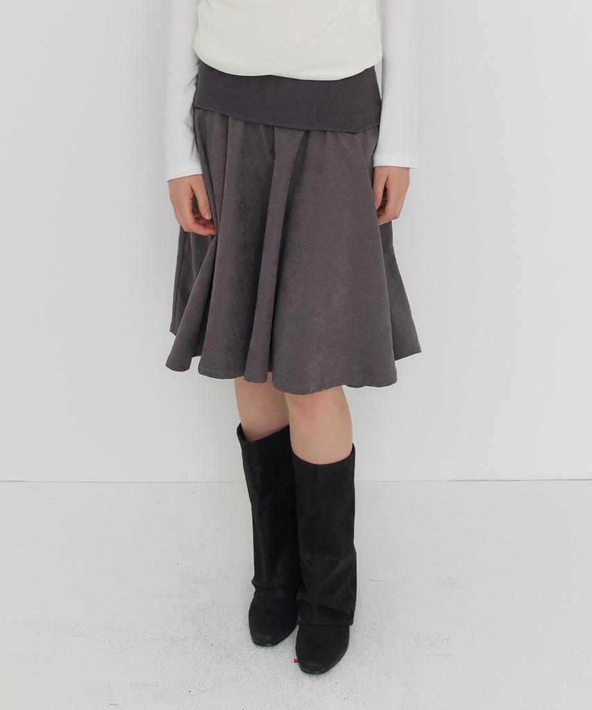 Dear Stalker Cecil Sway Flared Skirt - 2 Color