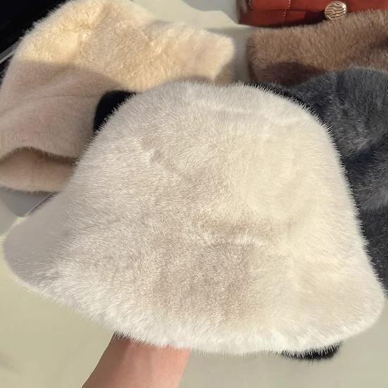 Women Winter Bucket Hat Fuzzy Plush Short Brim Solid Color Dome Windproof Warmth Sun Protection Fisherman Cap Outdoor Travel Headwear