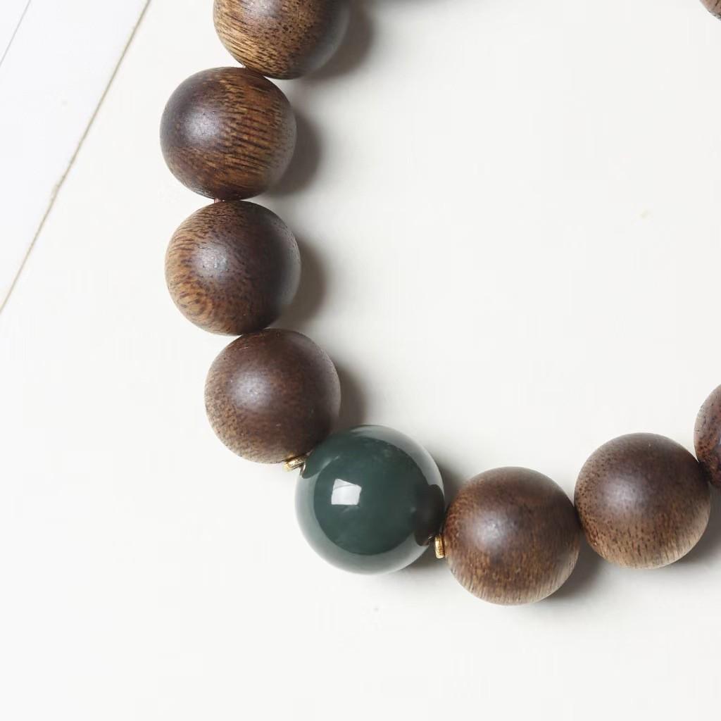 Nha Trang Agarwood Sinking Wood Buddhist Beaded Bracelet - Handmade Men's Rosary String Ornament.