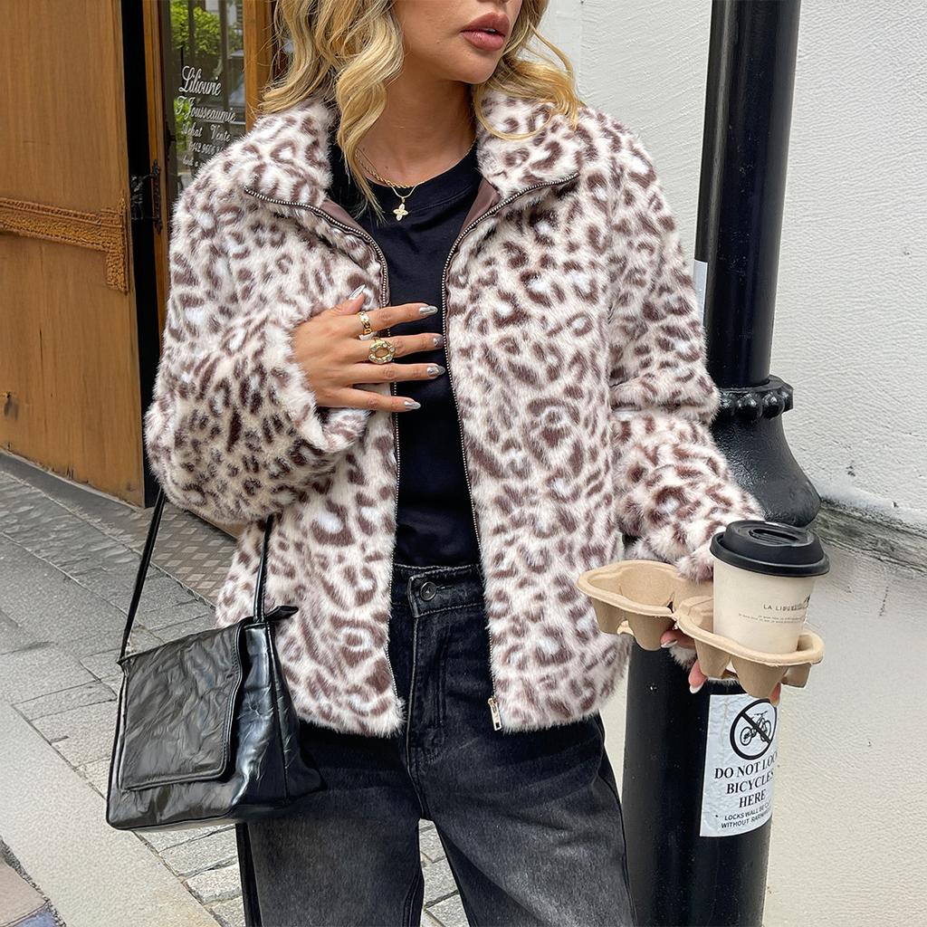 Kaikuo Трансграничное Европейское Элегантное Пальто-куртка с Леопардовым Принтом из Плюша с Длинным Рукавом Женское 2025 Осень и Зима