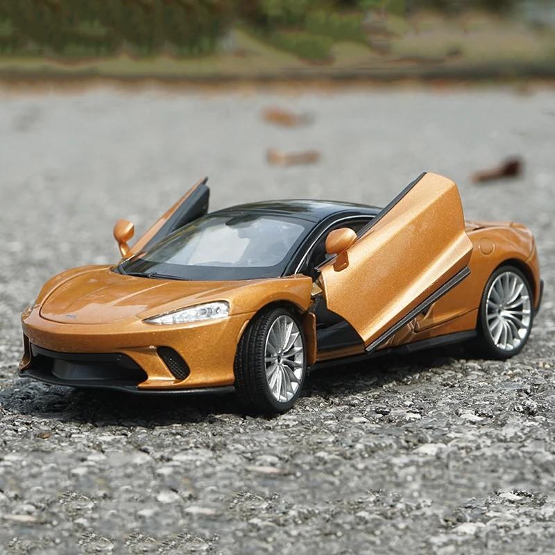 WELLY 1/24 McLaren GT Alloy Sports Car Model Diecasts Metal Scale Car Model Simulation Collection Children's Toy Vehicles Gift