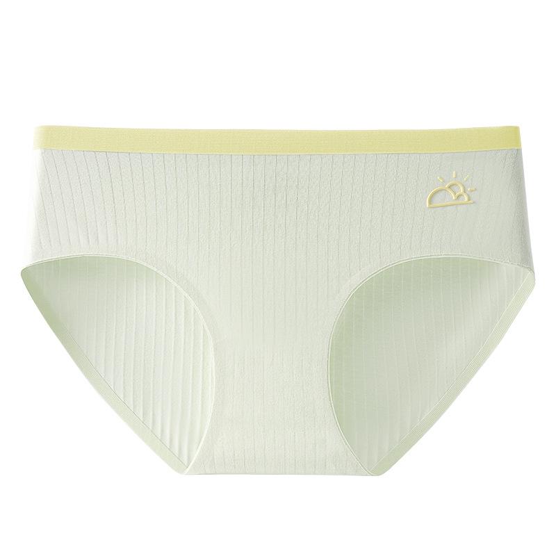 Women's Pure Cotton Seamless Mid-Waist Triangle Shorts - Summer 2024 Collection