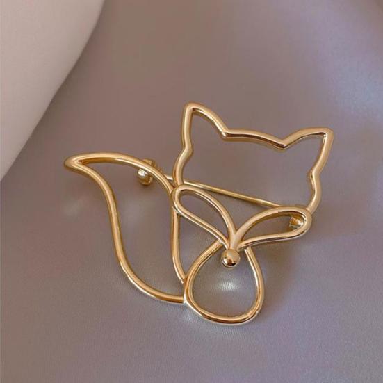 Women Brooch Hollow Fox Decor Stainless Exquisite Anti-slip Wear-resistant Coat Collar Hat Scarf Decoration Clothes Pin Garment Jewelry