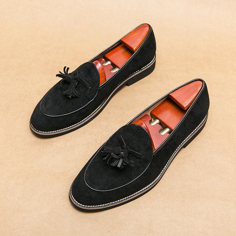 Fashion Italian Fringed Suede Shoes Loafers Shoes Men Fashion Mens Casual Shoes Comfy Brand Driving Men Shoes Moccasins Male Dress Shoes