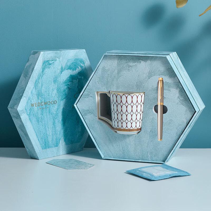 Wedgwood Подарочный набор: Кружка "Розовая рапсодия" и перьевая ручка Parker IM Сумеречная