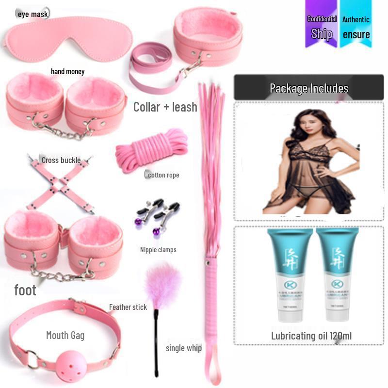 Кокетливый бондажный набор: Кожаные наручники, кнут, ошейник и зажимы для сосков