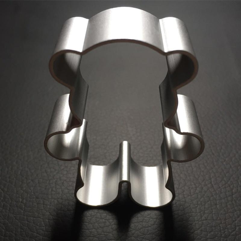 Metal Alloy Cake Cookie Bakeware Mould Fondant Cookie Cutters Biscuit Mold Kitchen Diy Little Bear
