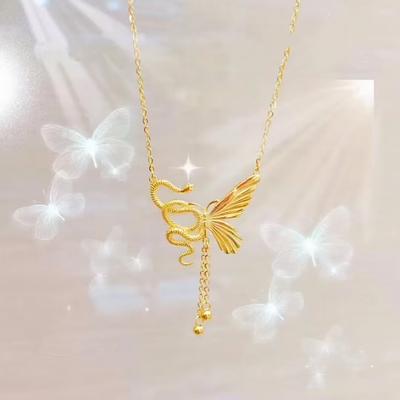 Новый стиль ожерелья Spirit Snake and Butterfly для женщин. Асимметричный дизайн ниши, универсальный темперамент и высококачественная ключица.