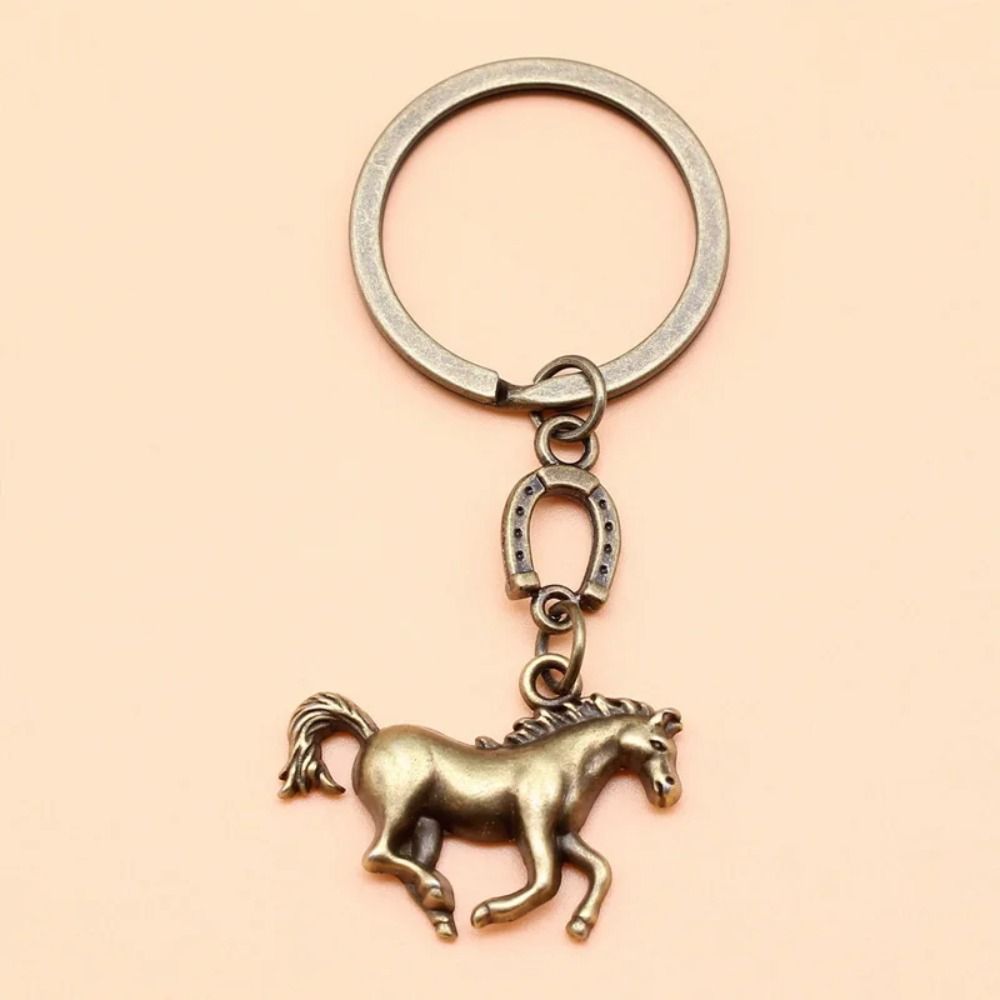 Creative Design Western Cowboy Keychain Metal Keychain Horses Pendant Keyring Key Accessory