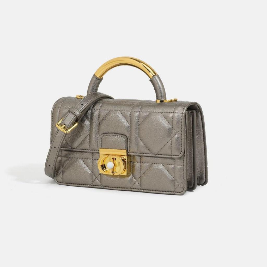 Женская сумка из ротанга с узором «ромб» осень/зима 2024 года — высококачественная универсальная сумка для ношения в руке, через плечо и через почтальонку