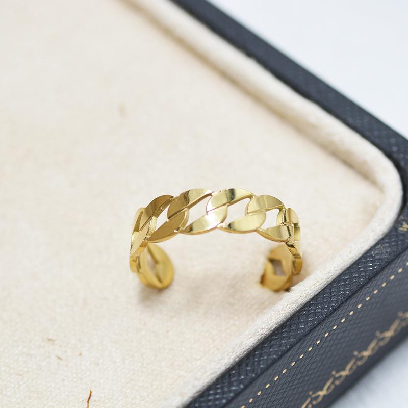 Простое геометрическое полое кольцо из титановой стали, одинаковый стиль для мужчин и женщин, модный нишевый дизайн, высококачественное кольцо из нержавеющей стали