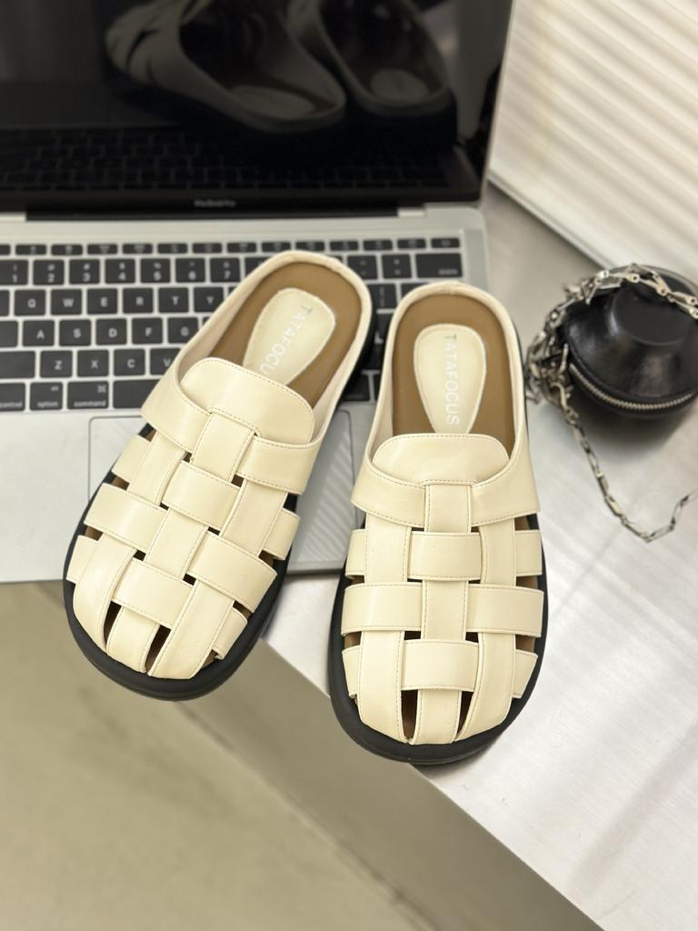 Модные мягкие кожаные полутапочки женские летние 2024 новые дизайнерские винтажные тканые полые толстые подошвы Mueller обувь для женщин