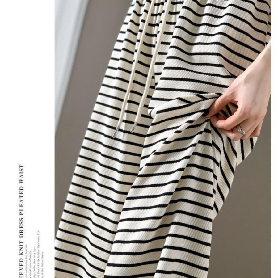 Широкие брюки в черно-белую полоску для женщин, весна-лето, прямые свободные повседневные брюки, универсальные брюки с принтом зебры