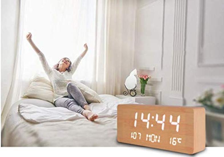 Настольные часы с цифровым календарем, дисплеем температуры, функцией будильника, настольные часы для интерьера, простые, с текстурой дерева, многофункциональные, с питанием от USB, с настоящим деревом 1