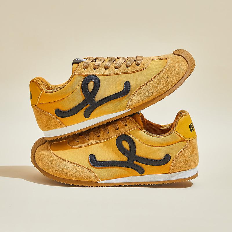 Модная весенняя повседневная обувь женская уличная спортивная обувь дышащая обувь для бега удобные кроссовки для джоггинга и тенниса противоскользящие кроссовки