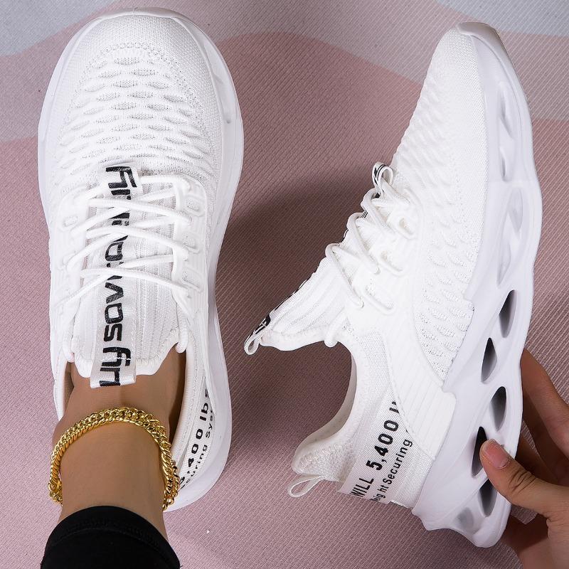 Легкие спортивные кроссовки для женщин и мужчин Four Seasons большого размера Flyweave Fitness Jogging Shoes