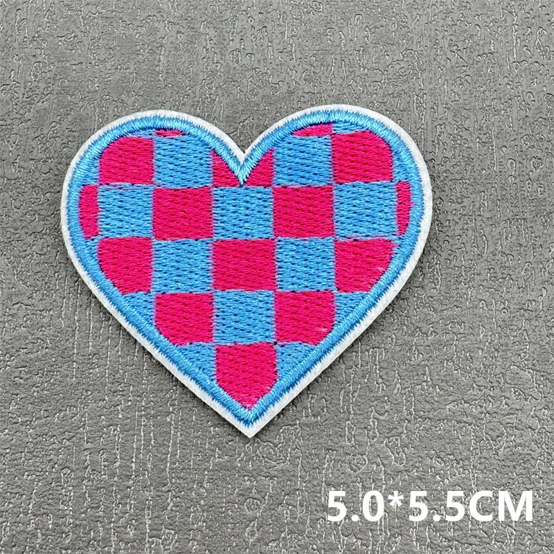 Милые мультяшные маленькие вышитые нашивки для одежды Candycherry Наклейки-нашивки на одежду, приклеиваемые утюгом, Термонаклейки, Значки