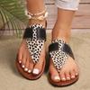 Модные тапочки в европейском и американском стиле 2024 Лето Круглый носок Плоская подошва Повседневные Леопардовый принт Сандалии-вьетнамки Тапочки