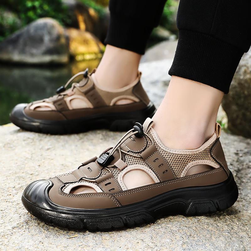 Fashion Men's Shoes 2025 Summer New Anti Slip Shoes Beach Hole Shoes Mesh Casual Shoes Men's Outdoor Sandals