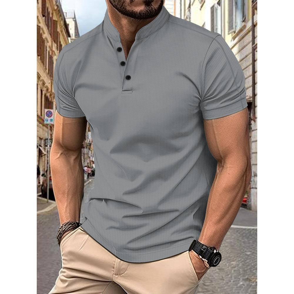 Men's short-sleeved polo shirt with a stand-up collar and waffle henley neckline