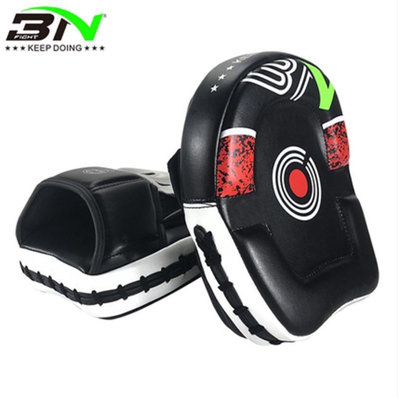 Boxing Focus Mitts Muay Thai Kickboxing MMA Training Punching Target Pair PU Leather Handheld Striking Pad
