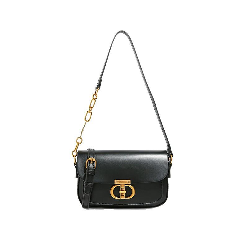 Luxury Women's Shoulder Bag: Fashionable & Versatile Underarm Chain Handbag. Perfect for Street Shopping & Gifts.