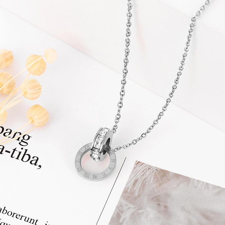 Ожерелье из титановой стали с гальваническим покрытием 18 карат с римскими цифрами и двойным кольцом, легкая роскошная подвеска на ключицу из титановой стали, цена