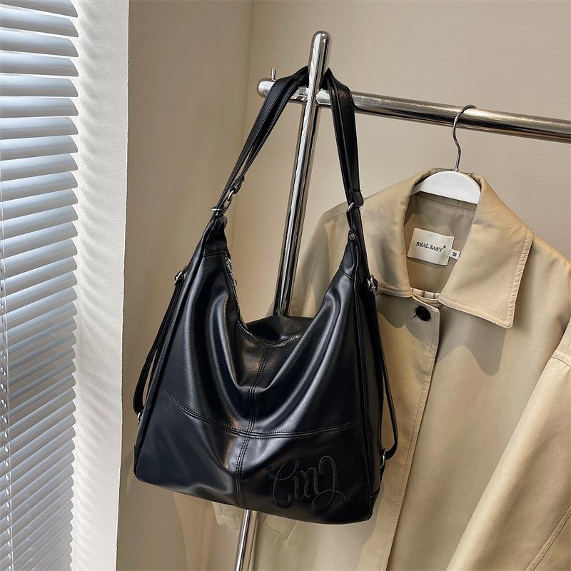 European and American Retro Tote Bag 2025 New Women's Shoulder Messenger Bag Backpack Fashionable and Simple Women's Bag