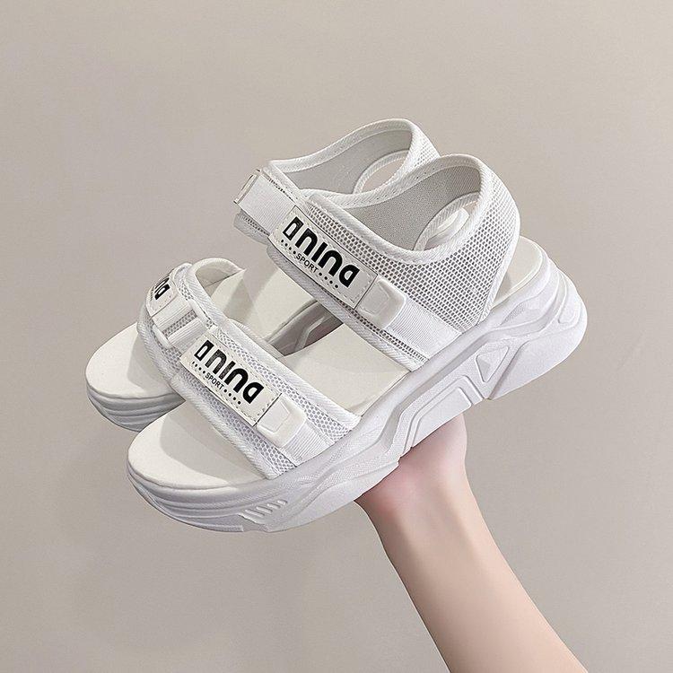 Fashion Casual Sports Sandals Women's 2025 Spring New Velcro Round Head Muffin Women's Shoes Platform Heightening Beach Shoes