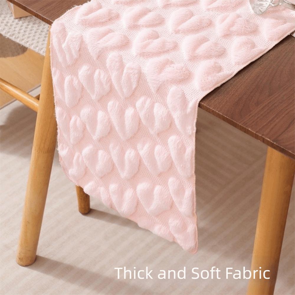 Romantic Plush Love Tablecloth Fuzzy Dining Table Runner Valentine's Table Flag Valentine's Day