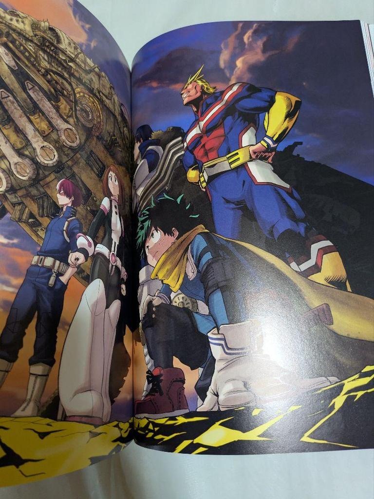 [USED] Ultra Artworks Horikoshi Kohei Original Art Collection and 3 Bonus Items