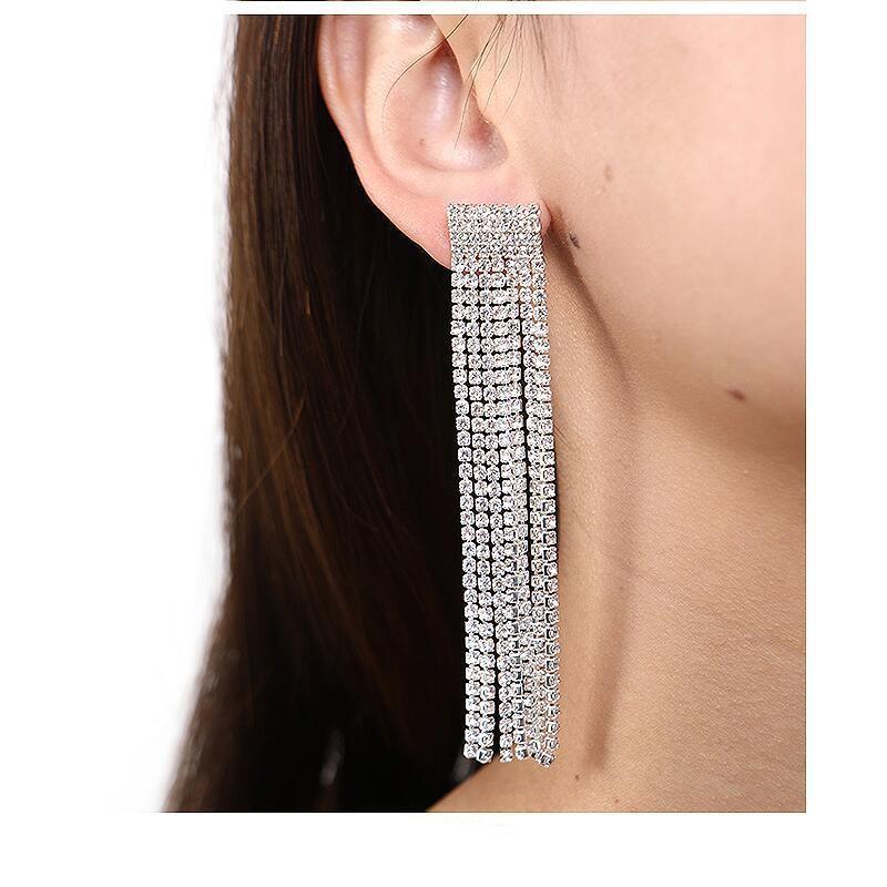 Серьги-подвески в форме сердца из серебра 925 пробы — модные, универсальные и в корейском стиле с акцентами из стразов