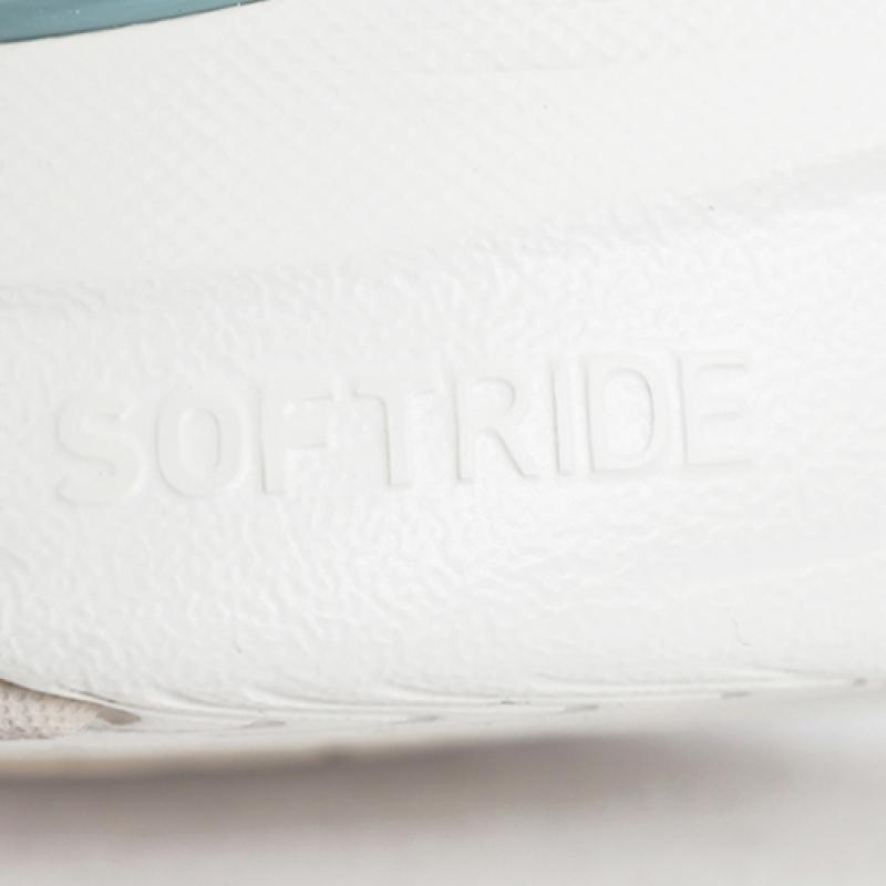 Puma Гармония Softride в женщине