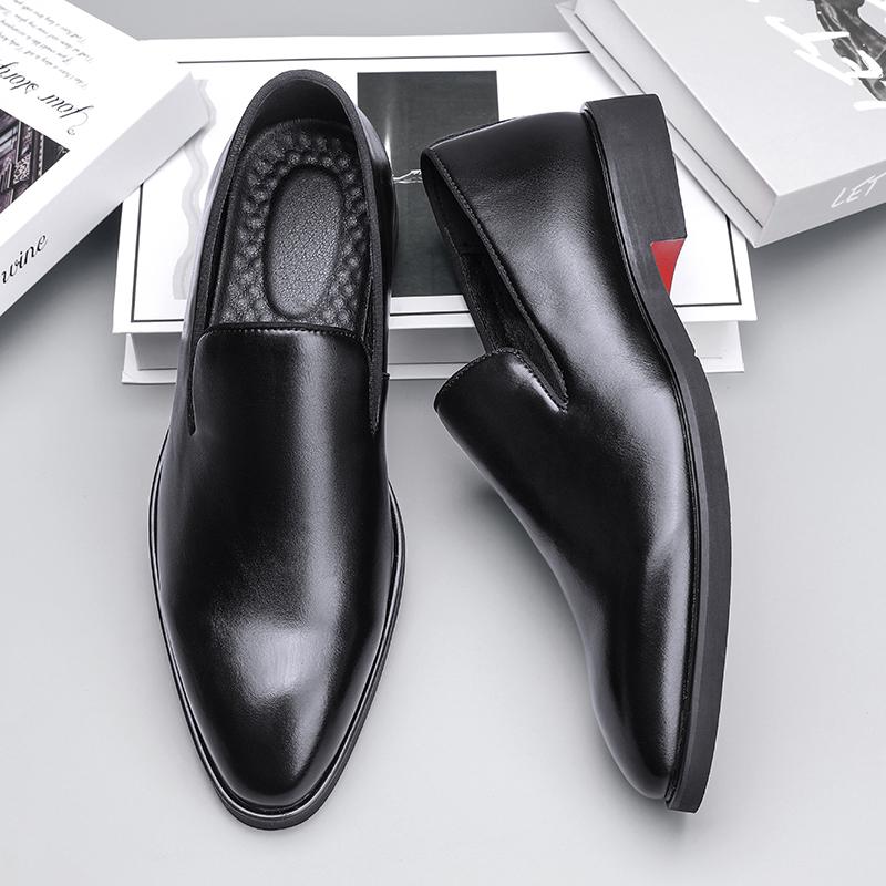 Fashion Business Formal Slip-On Leather Shoes Men's Casual Moccasins Black Wedding Shoes Dress Fashion Oxford Shoes Pointed Office Shoes