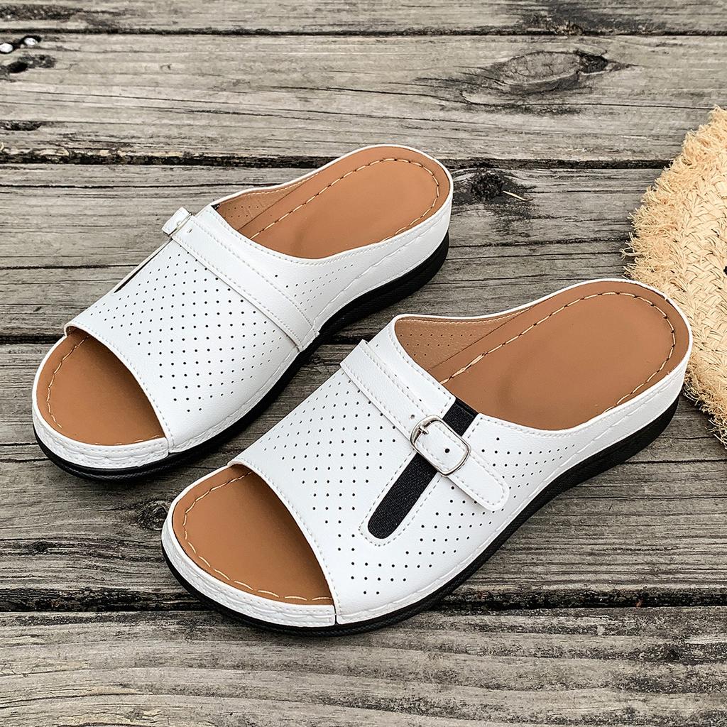 Shoes with Hollowed Out Fish Mouth Button and Sloping Heel Sandals