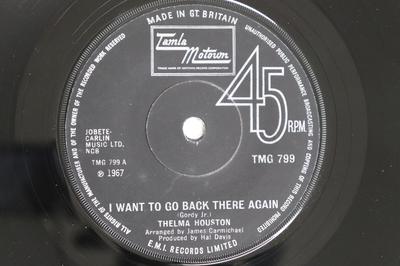 7-дюймовая пластинка THELMA HOUSTON - I Want To Go Back There Again / Pic TMG799 TAMLA MOTOWN 1972 UK Soul/Funk Б/у