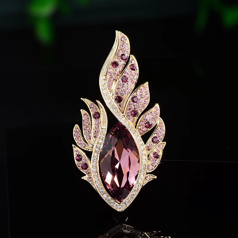 Angel Phoenix Feather Eye Brooch High-End Female Personality Delicate Crystal Brooch Niche Design Pin With Accessories