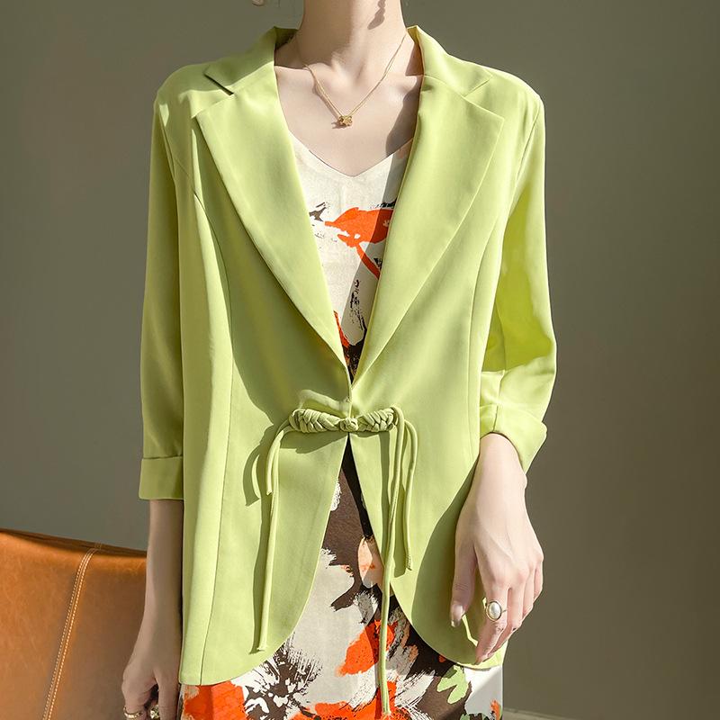 Женский белый шифоновый пиджак - лето 2024, элегантный дизайн, застежка на пуговицы, рукава три четверти