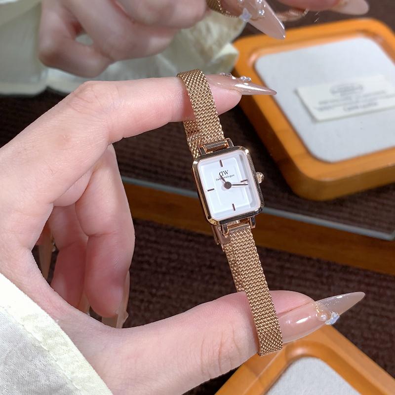 Daniel Wellington European and American watches [Graduation Season/Writable Greeting Cards] QUADRO Series Small Sugar Cube Watch Quartz DW00100727