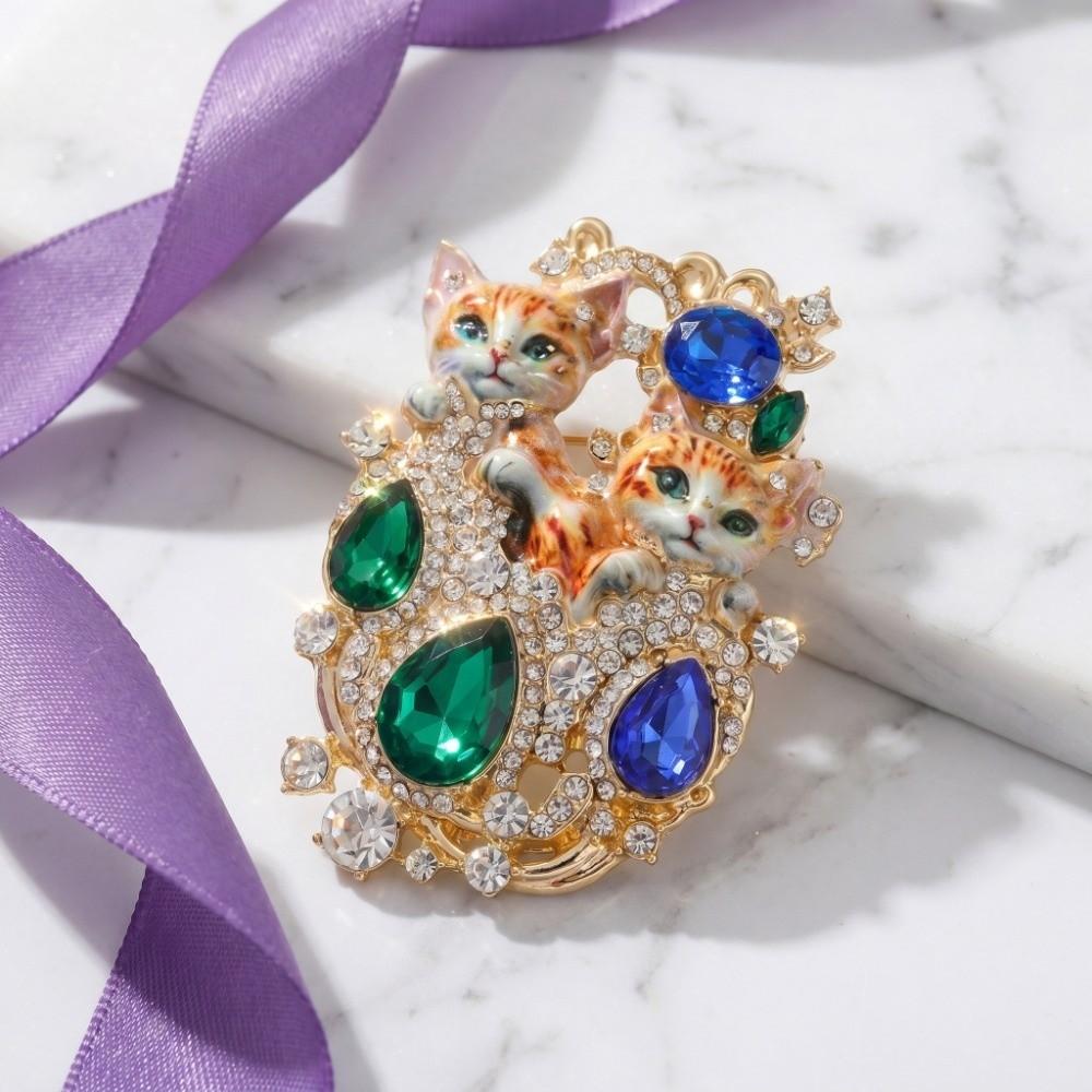 Exquisite Two Cat Brooch Vintage Imitation Rhinestone Brooch Clothes Decoration