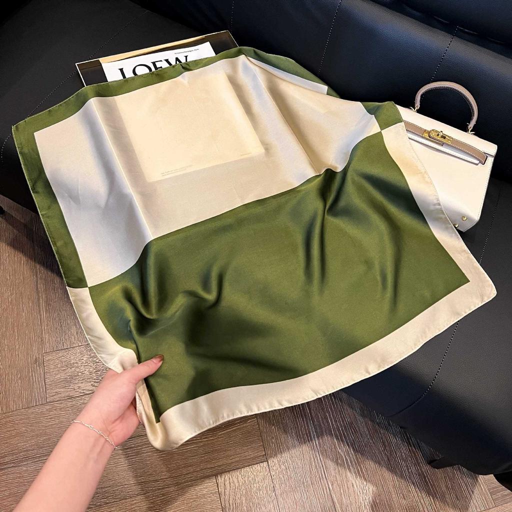 Silk scarf oil painting style fashion 71 simulation silk square scarf ins style temperament is good to match decorative silk scarf professional scarf