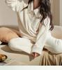 Xuan Liang Women's Anti-static Flannel Sleepwear Set