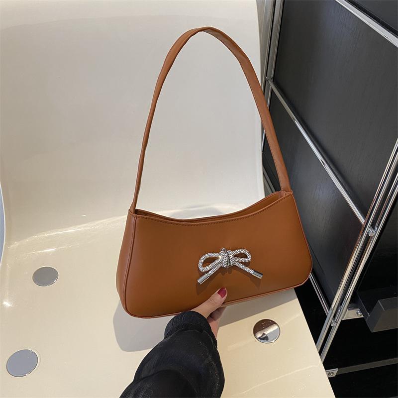 Простой темпераментный бант 2024 новый тренд корейская версия мода повседневная иностранный стиль подмышки однотонная маленькая квадратная сумка