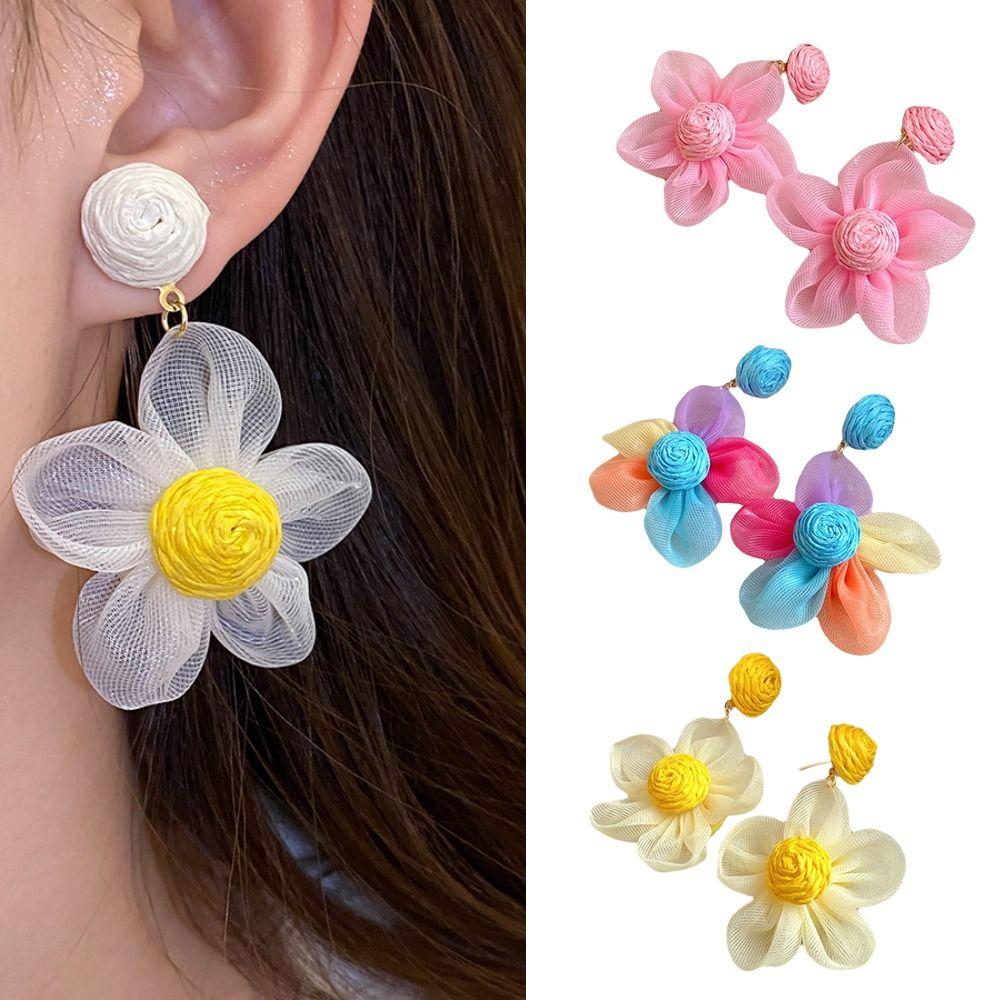 Raffia Dangle Earrings Sunflower Flower Ear Drop Elegant Wood Drop Earrings Holiday