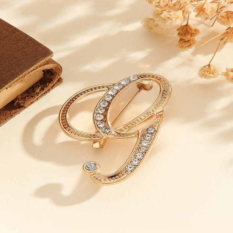 Женская брошь в виде буквы от A до Z, стразы, кристалл, золотистый цвет, английский алфавит, металлические значки, милая брошь, ювелирные аксессуары, подарок