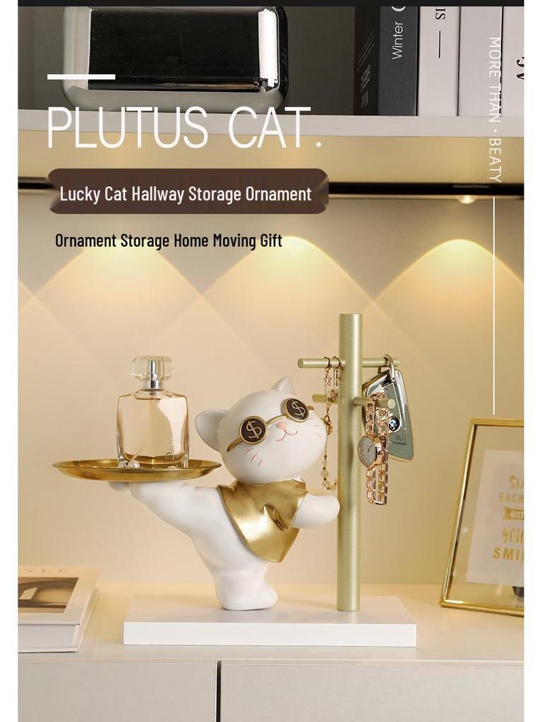 Lucky Cat Resin Craft Key Holder for Home Decor & Children's Room Storage